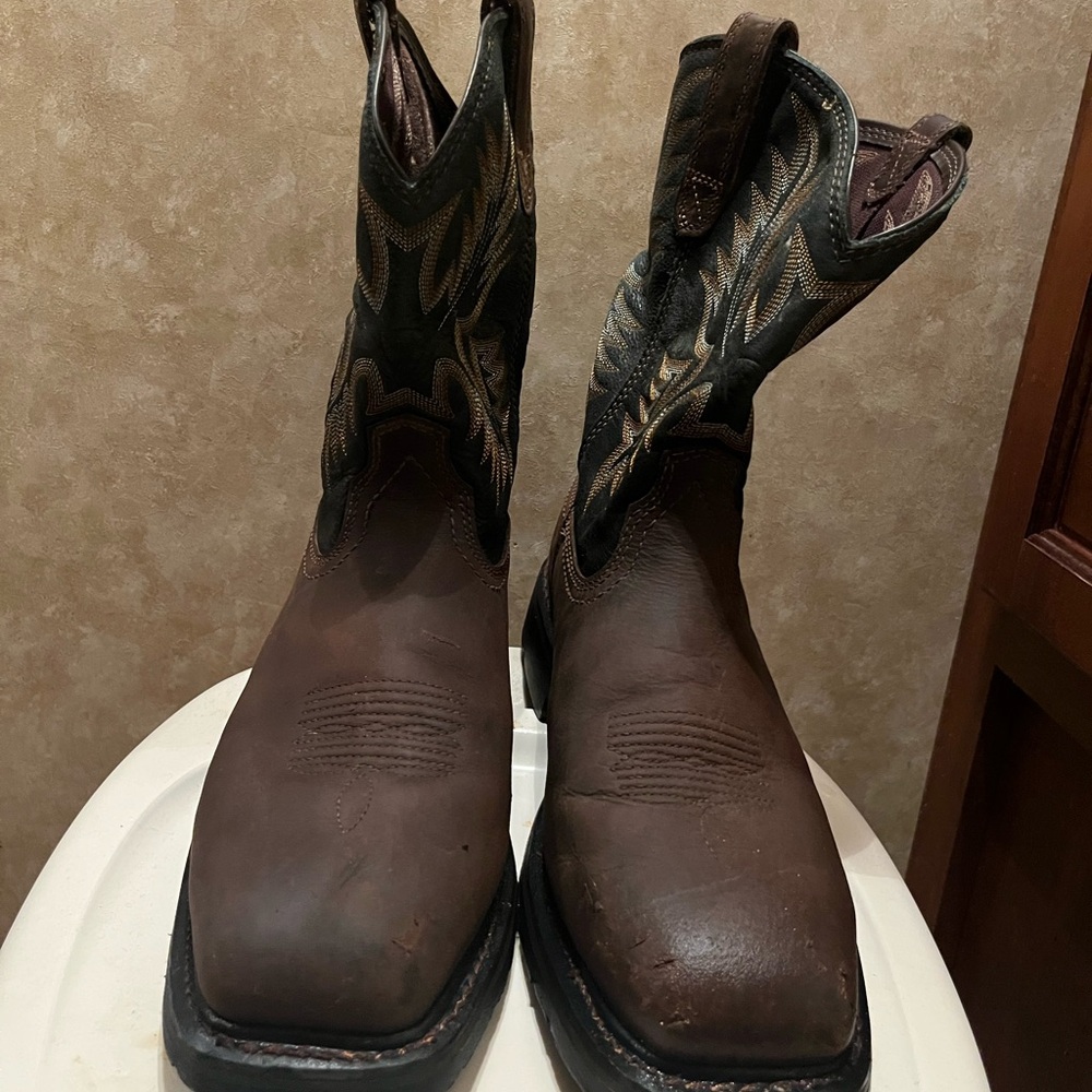 Ariat Dark Brown Cowboy Boots